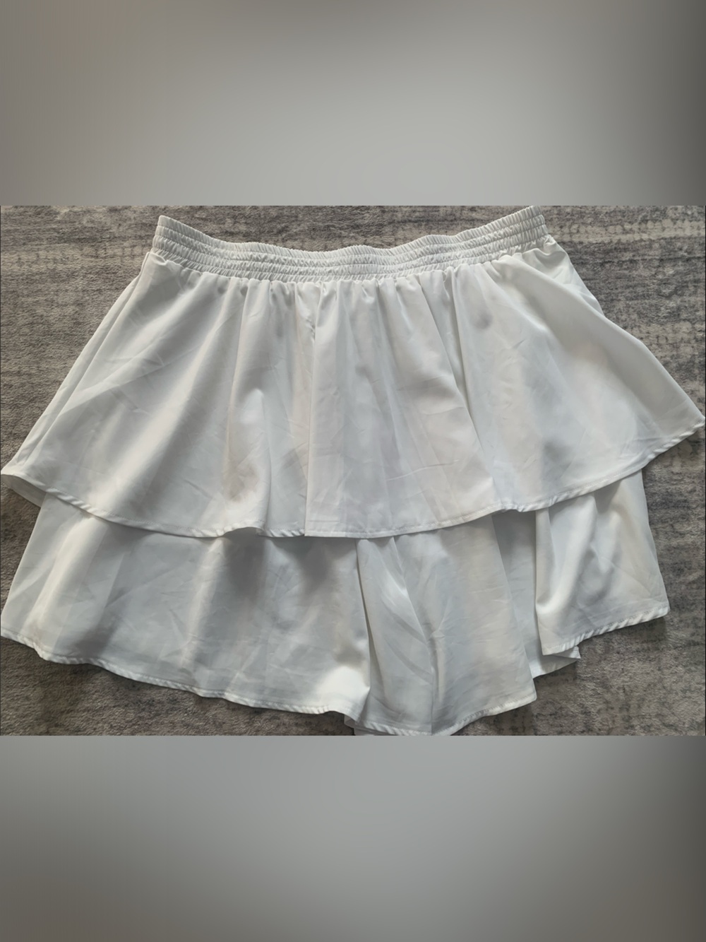 Women’s Plus Size White High-Low Tiered Skort with Elastic Waist